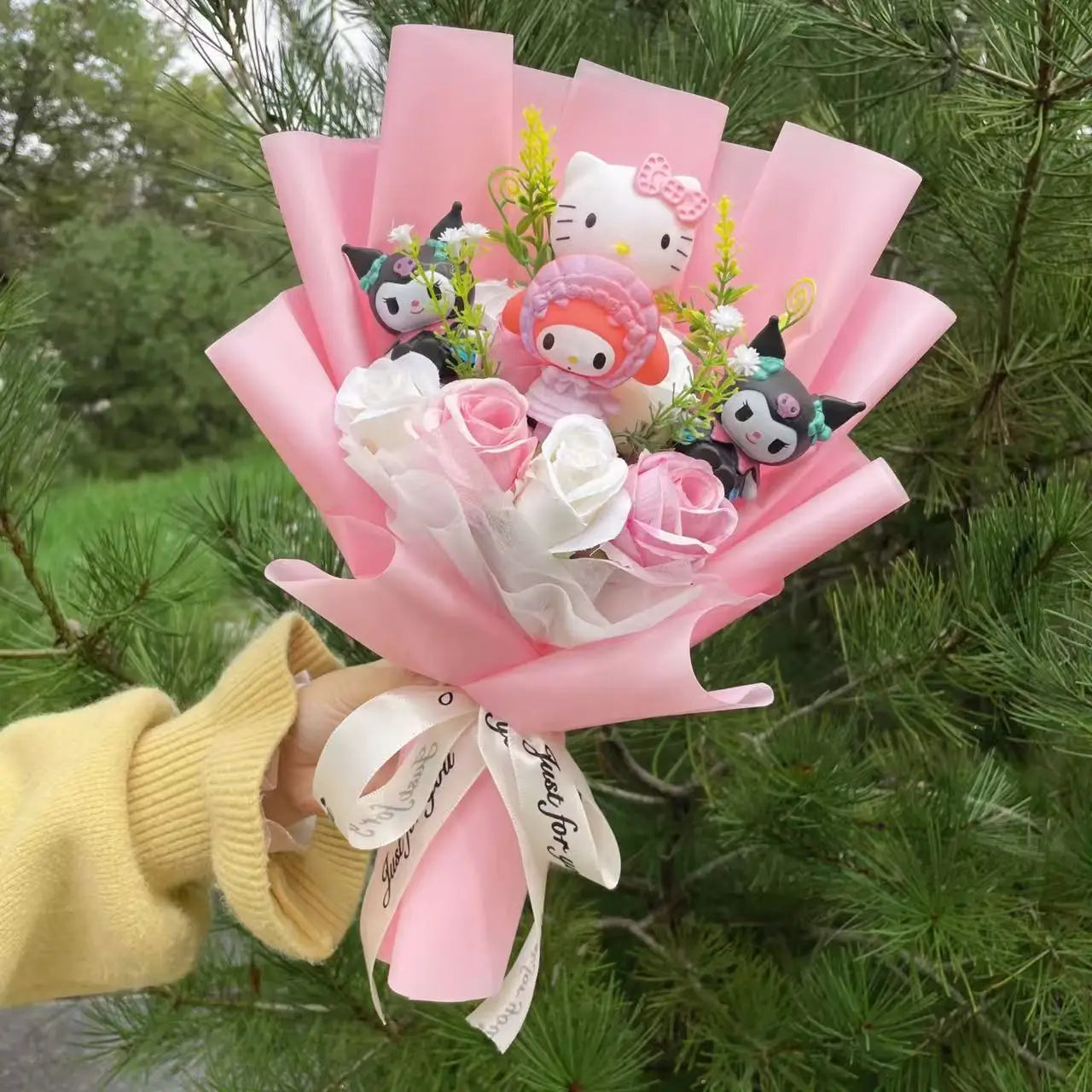 Hello Kitty Flower Bouquet